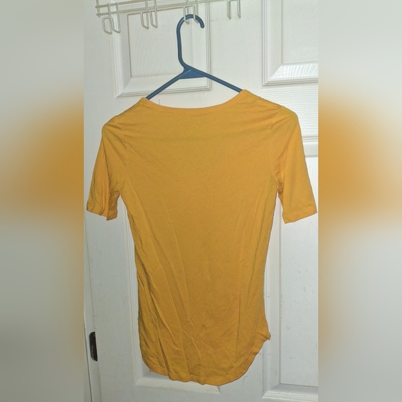 🍃 3 for 36 - XXS - Yellow Tommy Hilfiger Shirt - Picture 2 of 5